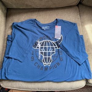 Men’s Under Armour tee